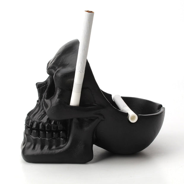 Skull Ashtray Tobacco - Figaro 1943